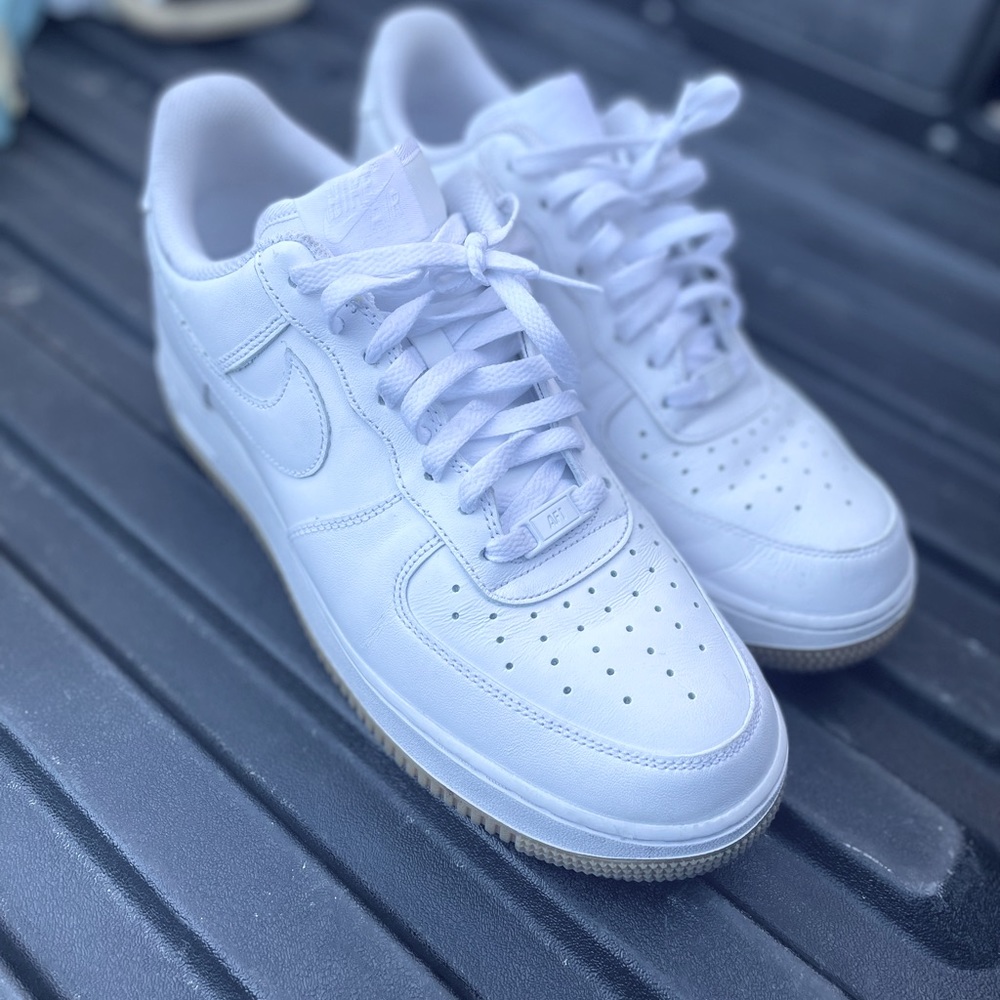 Air Force ones brand new wore once and that’s it’s brand new